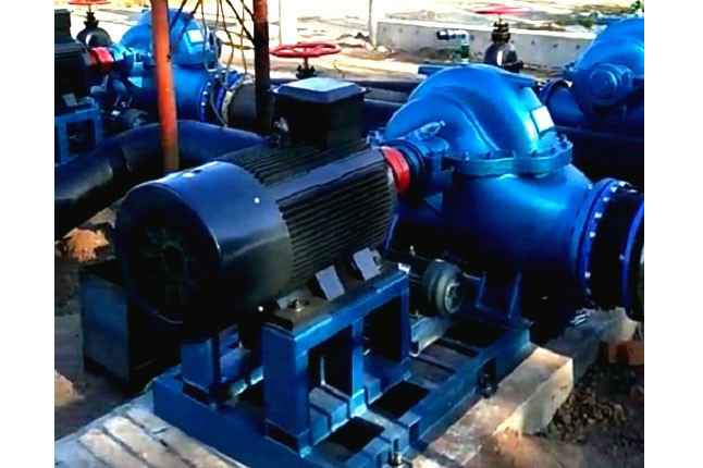 济南戚彬铸造技术有限公司3台500mm口径双吸泵沈阳康平卧龙湖正在安装